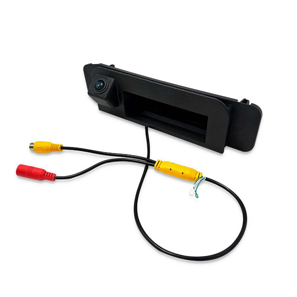 AHD format camera 1080P compatible with CVBS for 15/16 Mercedes C-Class/Mercedes CLA models