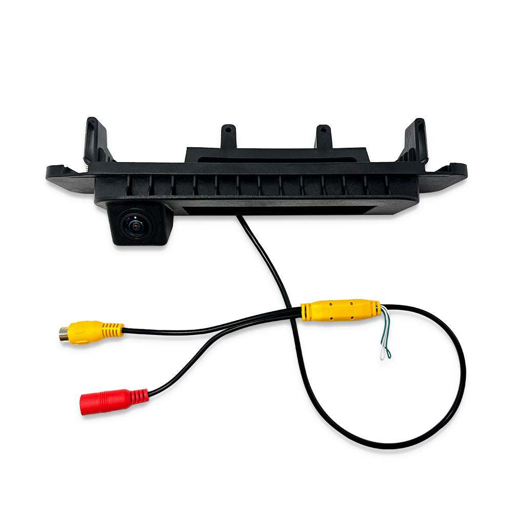 AHD format camera 1080P compatible with CVBS for 15/16 Mercedes C-Class/Mercedes CLA models